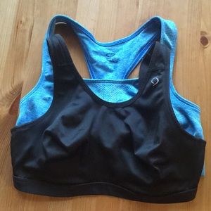 Bundle of 2 sports bras